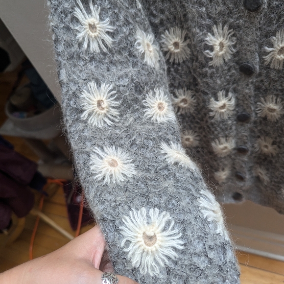 Vintage sweater - daisy flowers - Picture 5 of 5